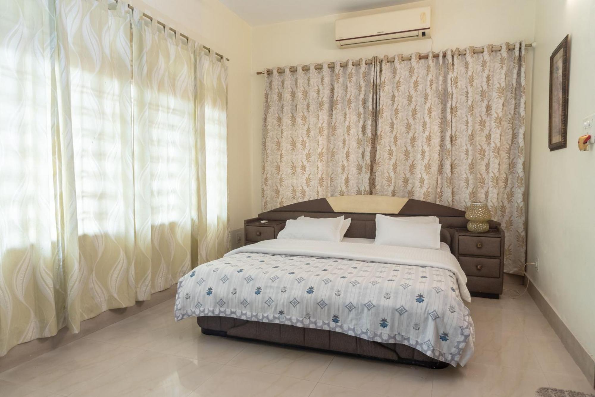 Bed and Breakfast The Urban Grandeur 1 Guwahati Zewnętrze zdjęcie