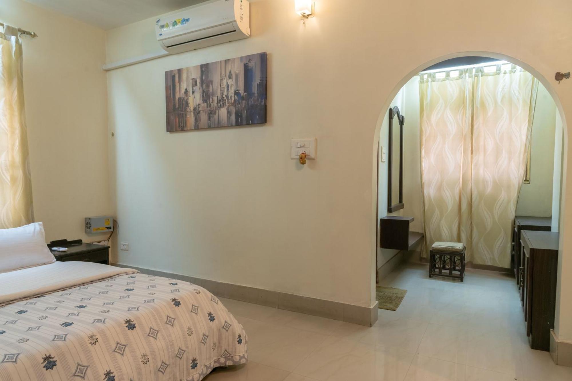 Bed and Breakfast The Urban Grandeur 1 Guwahati Zewnętrze zdjęcie